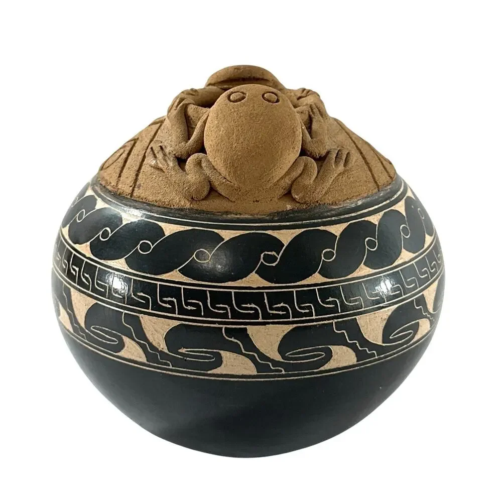 Handmade Costa Rica Pottery Frog Vessel Vase Black Terracotta Folk Art 4.5”